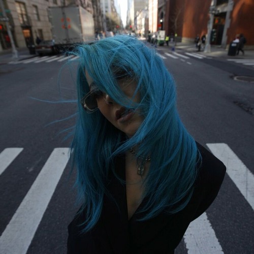 2023-Charlotte-Sands-Alright-EP.jpg