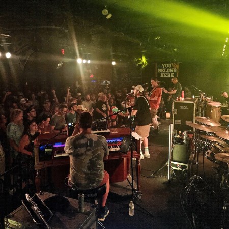 moe-2025-06-19-Charleston-Pour-House-Charleston-SC-43049.jpg