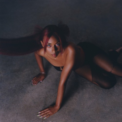 Ravyn-Lenae.jpg