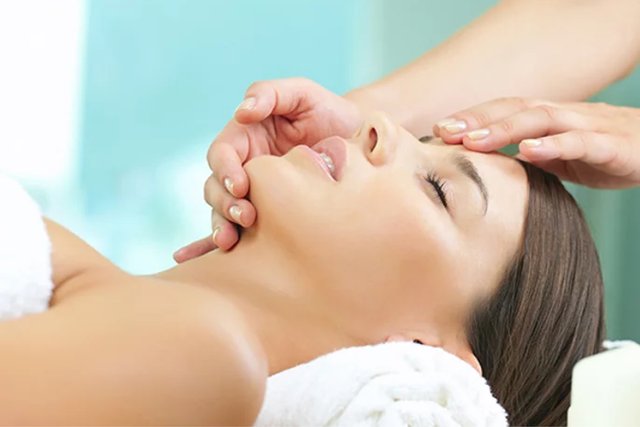 facial-massage.jpg
